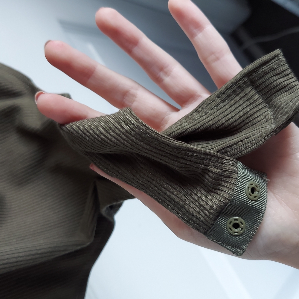 Wild Fable Olive Green Keyhole Bodysuit - Picture 3 of 6